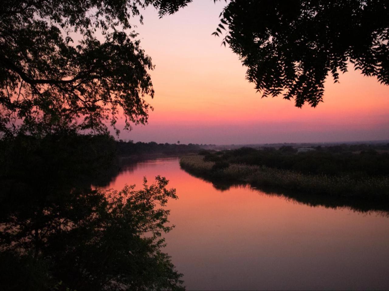 Kayova River Lodge Ndiyona Buitenkant foto